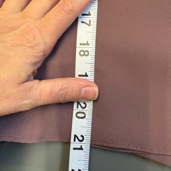 Naked Zebra Dusty Rose backless Short Sleeve Feminine Blouse women's size Small - Picture 8 of 8